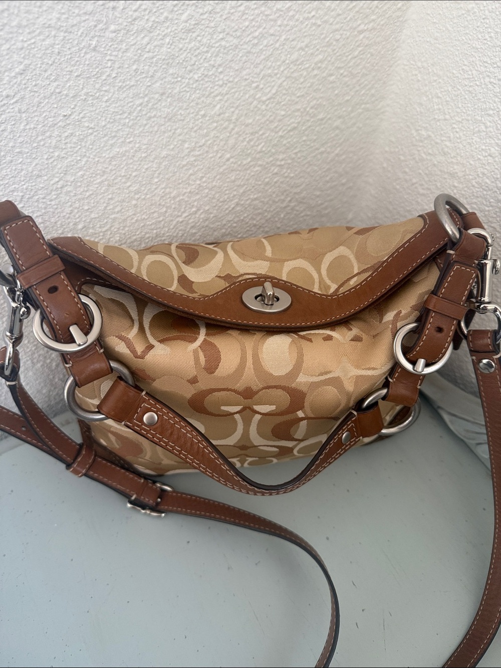 VTG Coach Chelsea Optic C
Signature Jacquard Shoulder
Bag - Picture 3 of 8
